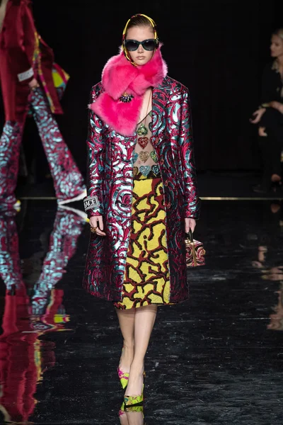 Look 42